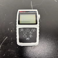 Thermo Scientific Eutech Handheld Meter Kit image 1